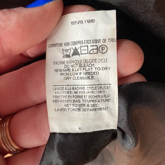 TWENTY MONTREAL Hexagon Puff Shield Coat Black Size Small - Picture 15 of 16